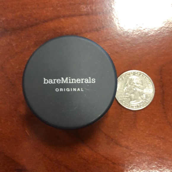 Final price! 3 for $23 BareMinerals Fairly Light - Picture 4 of 4